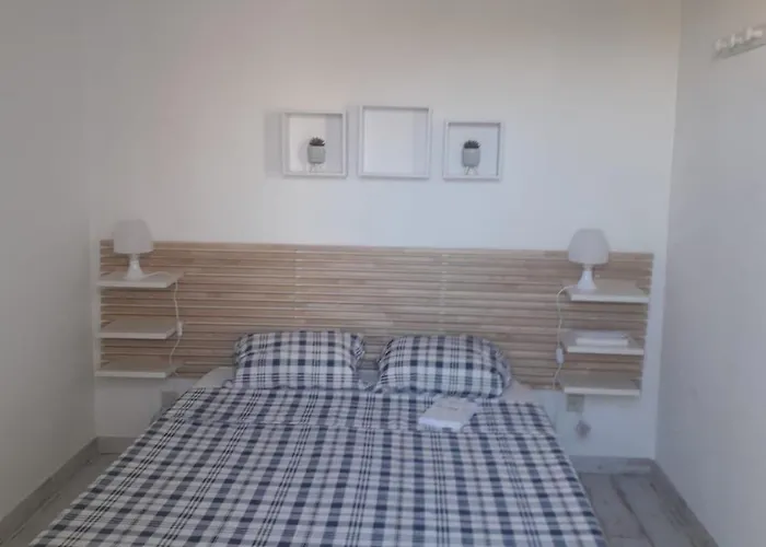 Cosy Et Lumineux à 50 M De La Apartamento